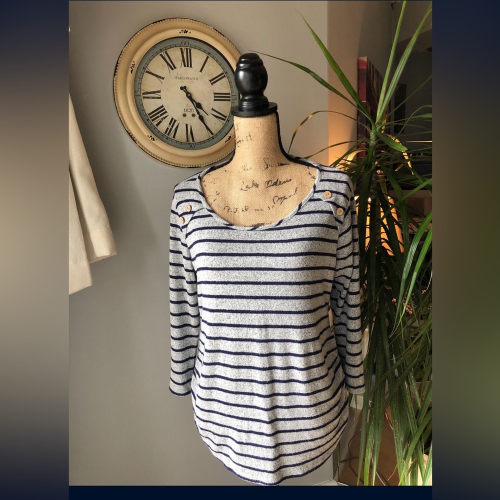 NWOT  Siren-lily Maternity Stripped Tee